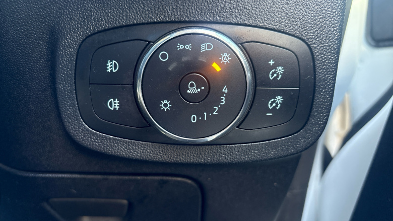 Ford Fiesta 1.0 EcoBoost Hybrid mHEV 125 Titanium 5dr Petrol Hatchback